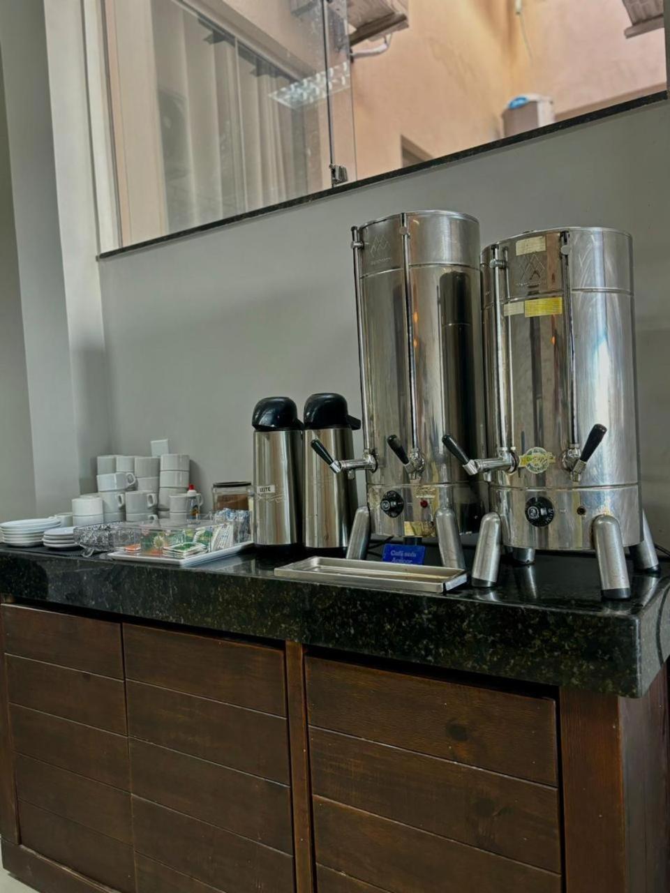 Hotel Skalla - Melhor Custo Beneficio Teixeira de Freitas Ngoại thất bức ảnh